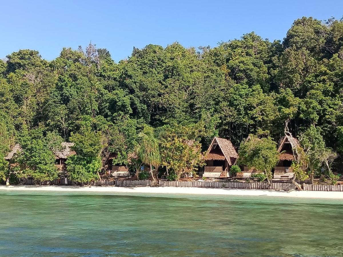 Warahnus Dive Homestay Kri Exterior foto
